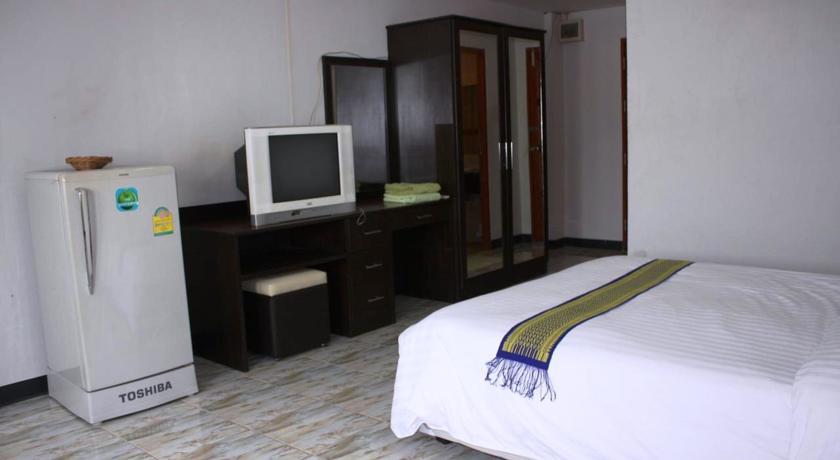 Отель Tamarind Residences