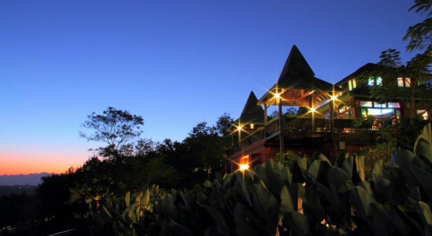 Отель Thaton Hill Resort