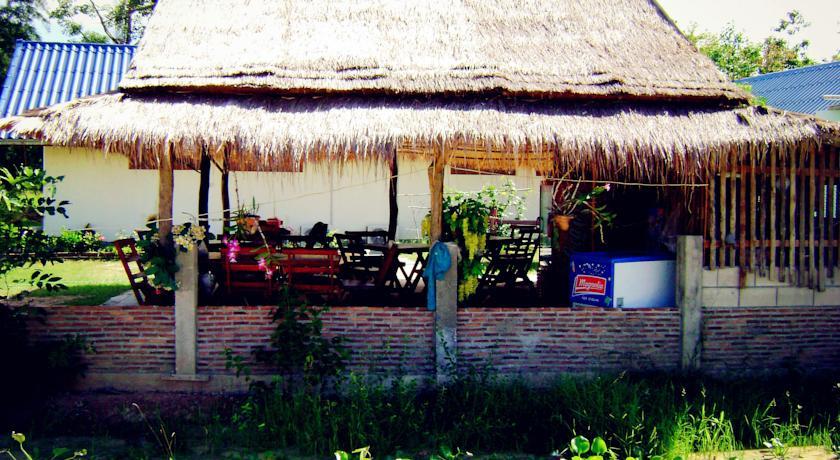 Хостел Mountain View Guest House