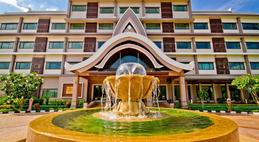 Отель Phanomrungpuri Hotel Buriram