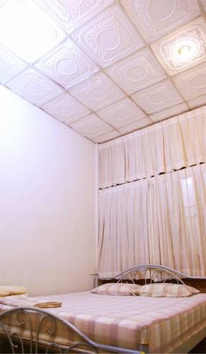 Отель Sukhothai Guest House