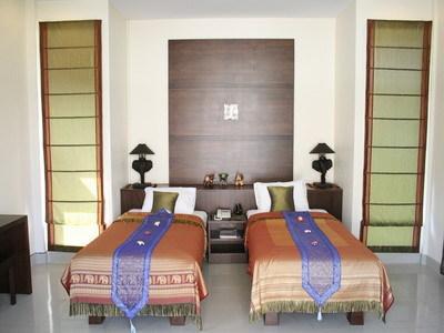 Отель Nangpaya Resort