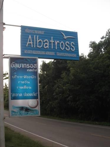 Гостевой дом Albatross Guesthouse @ Thungwualaen Beach