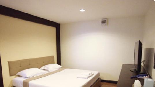 Отель Lee's Mark Residence