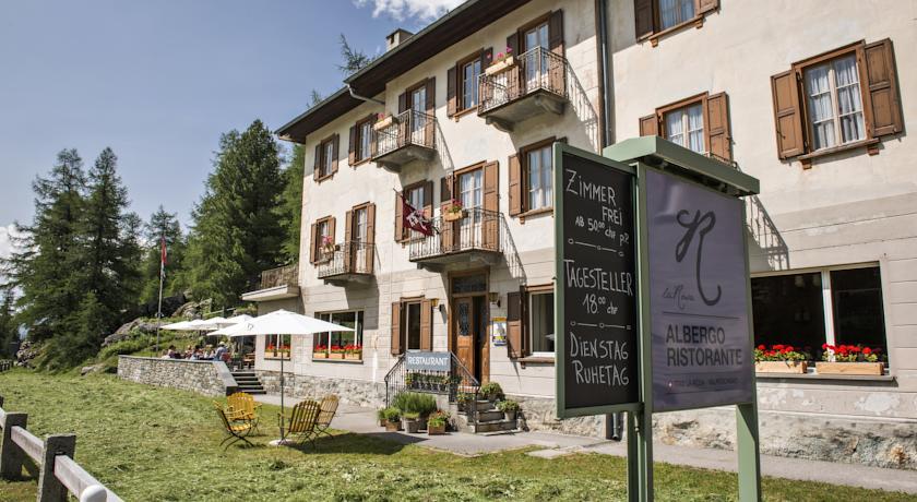 Отель Albergo La Rösa