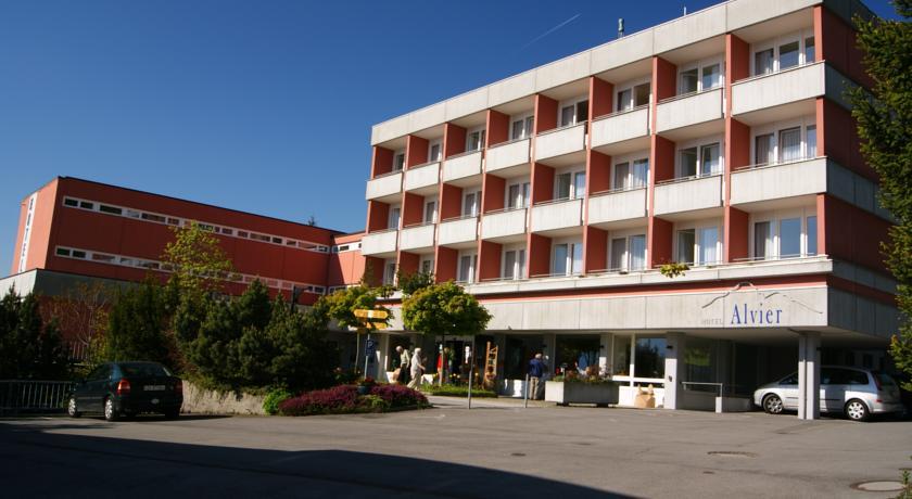Отель Alvier Seminar- und Ferienhotel