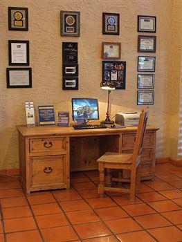 Отель Best Western Tempe By The Mall