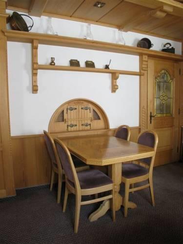 Отель Schweizerhof