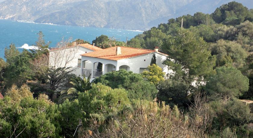 Апартаменты Cap De Vol Apartment Llanca
