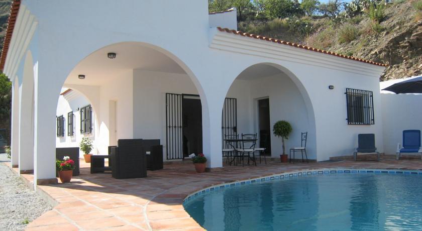 Вилла Villa Mandragora Arenas