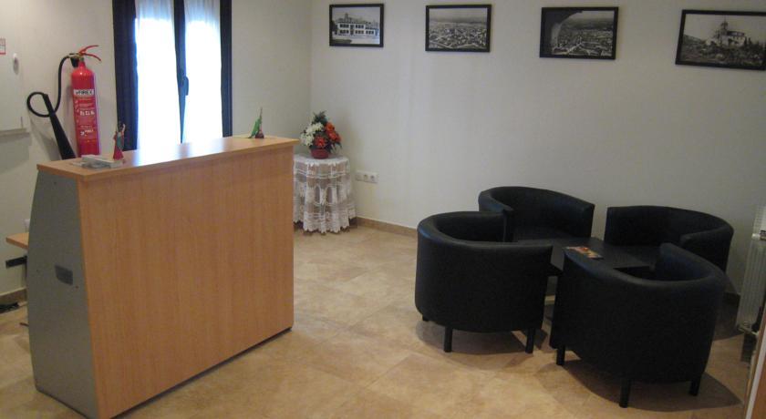 Гостевой дом Hostal Alfajarin