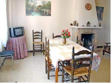Holiday Huse Garrotxa 21 Roses
