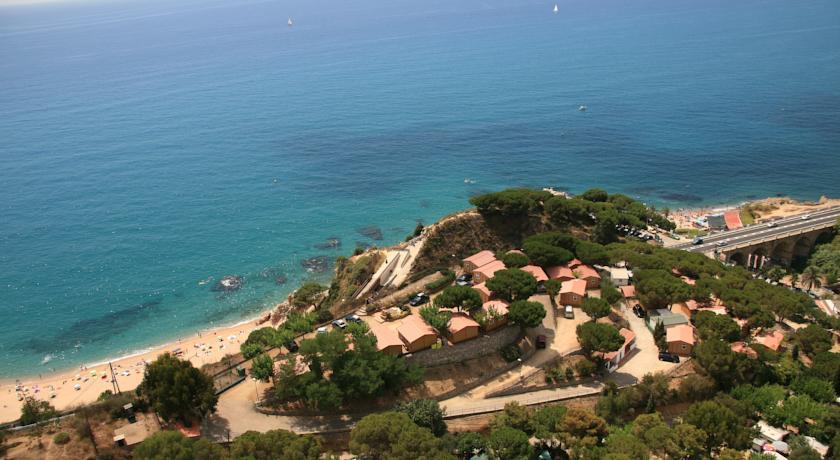 Отель Camping Roca Grossa
