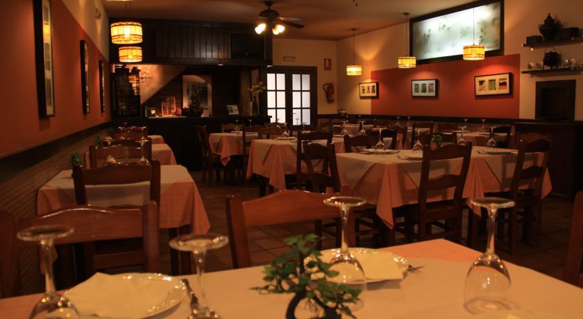 Отель Hotel Hermanos Pilar