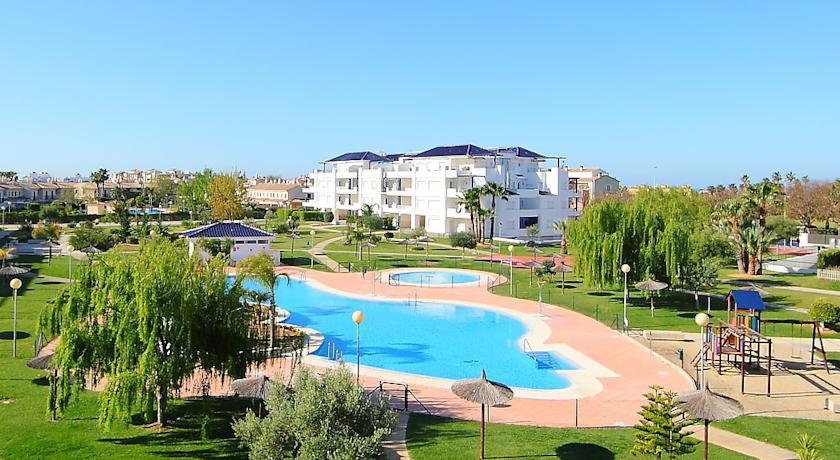 Апартаменты Apartment Urb Bahia Golf Rota