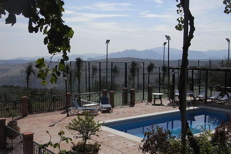 Отель Holiday Home Loma De Moya Periana