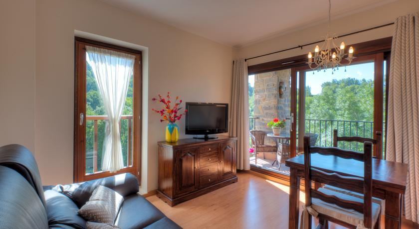 Апартаменты Apartaments Flor De Neu