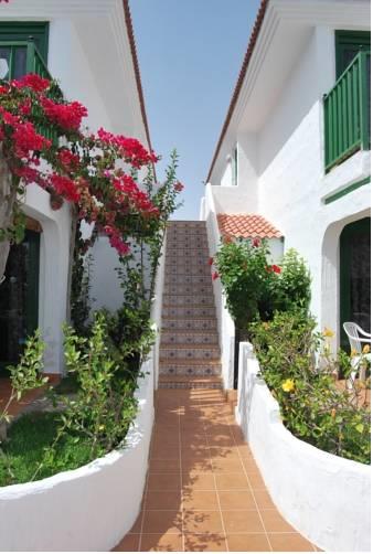 Апартаменты Apartamentos Las Gavias