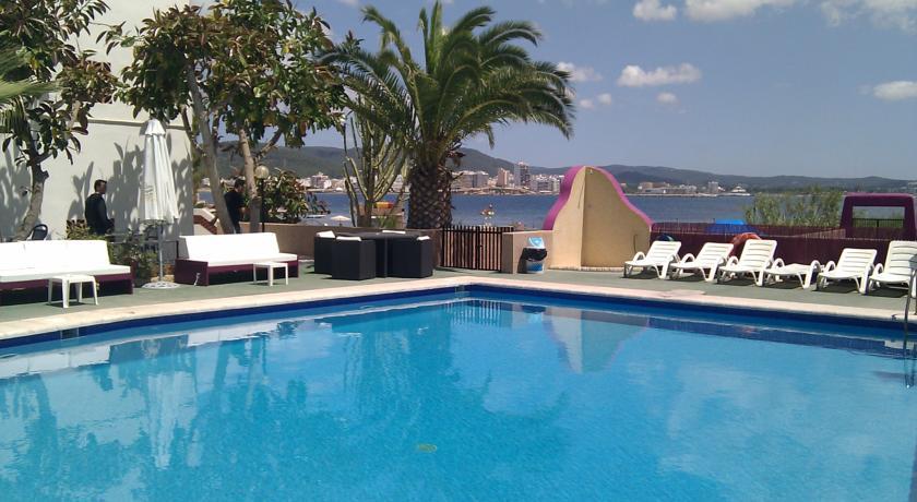 Apartamentos Alba