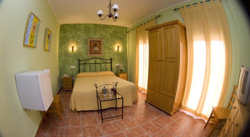 Отель Hotel Rural El Arriero