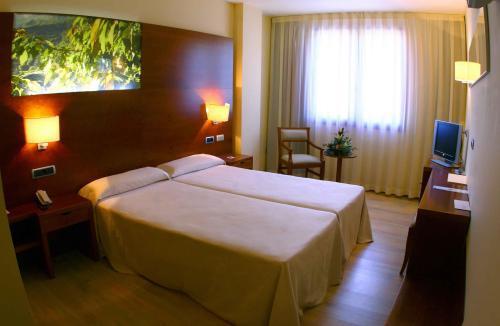 Отель Hotel Balneario Valle del Jerte