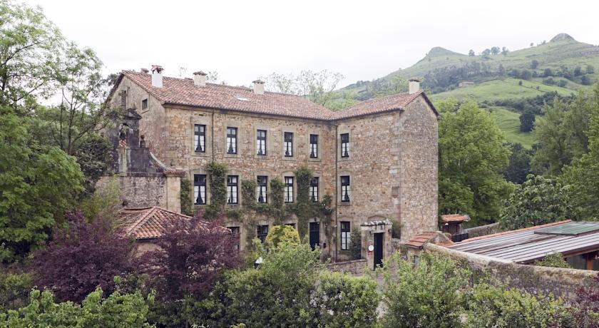 Отель Hotel Casona El Arral