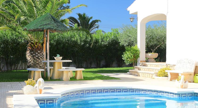 Апартаменты Holiday home Urb Rustical Montroig Miami Platja