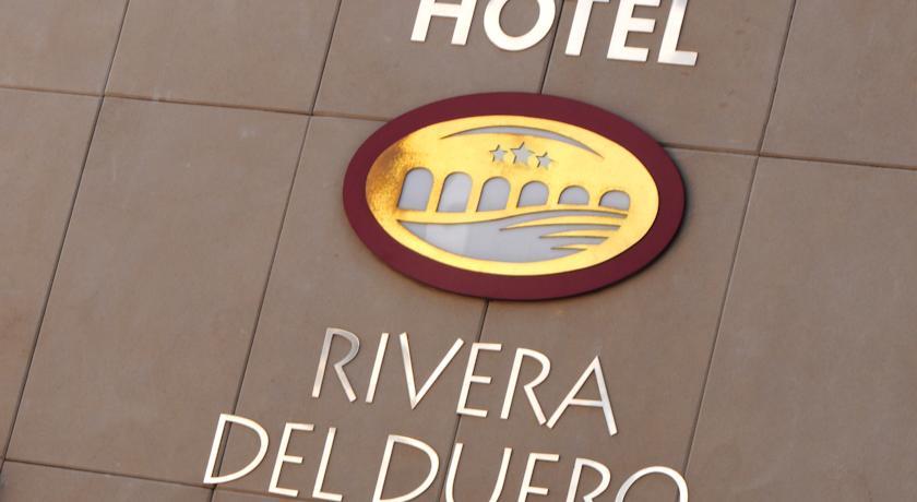 Отель Rivera del Duero