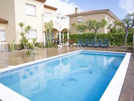 Апартаменты Holiday Home Mestral Alcanar