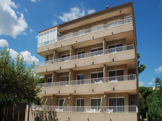 Апартаменты Apartaments Gibert
