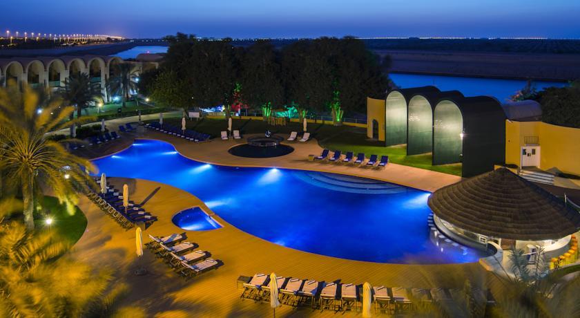 Отель Golden Tulip Al Jazira Hotel & Resort