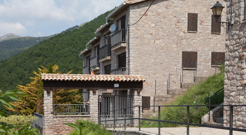 Апартаменты Apartaments Castellar de n'Hug