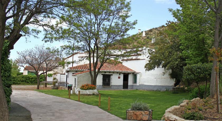 Апартаменты Holiday Home Cueva Alcudia De Guadix I