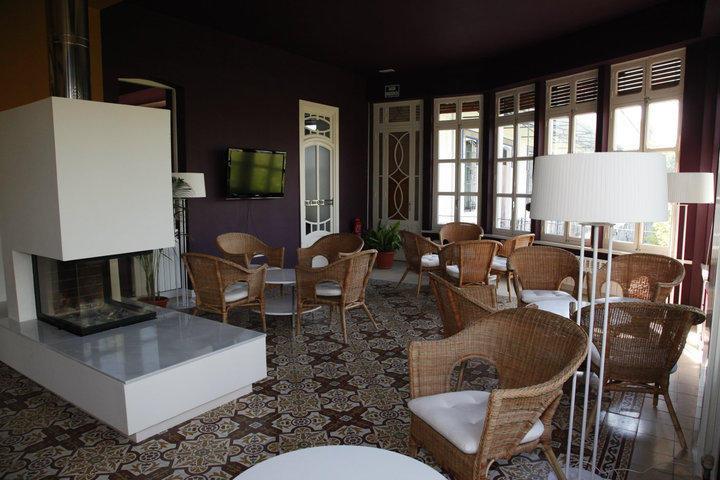 Отель Hotel Restaurante La Castellana
