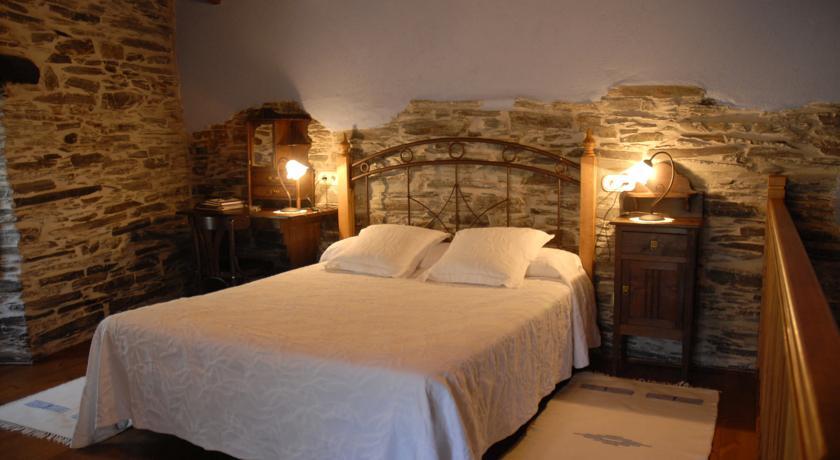 Отель Casa Grande da Ferreria de Rugando