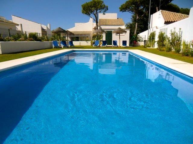 Отель Villas La Barrosa