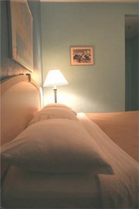Indian Creek Hotel