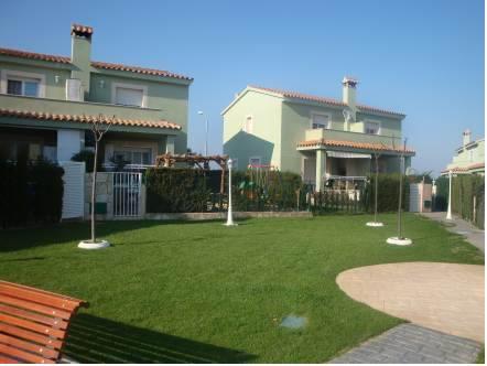 Отель Holiday home Casa verde Miami Platja