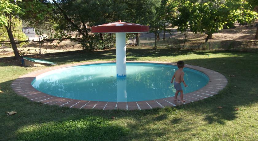 Отель Camping-Bungalow Tentudía