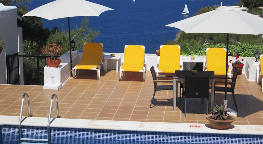 Гостевой дом Hostal Cala Moli
