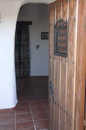 Отель Cuevas El Molino de Fuencaliente