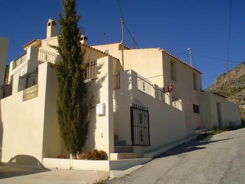 Отель Casa Tres Hermanas