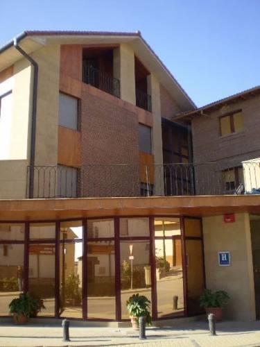 Отель Hotel Villa de Larraga