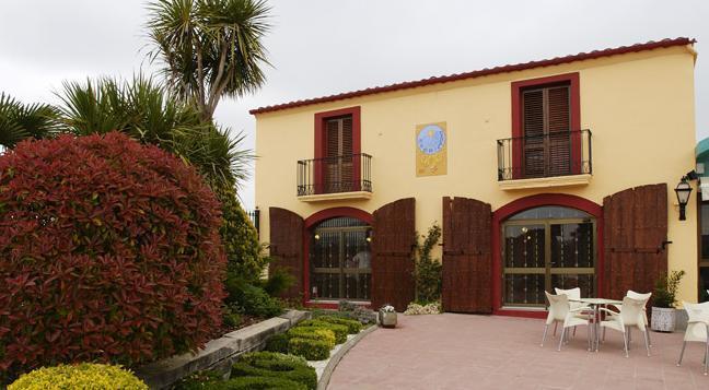 Отель Hotel Restaurant Sol i Vi