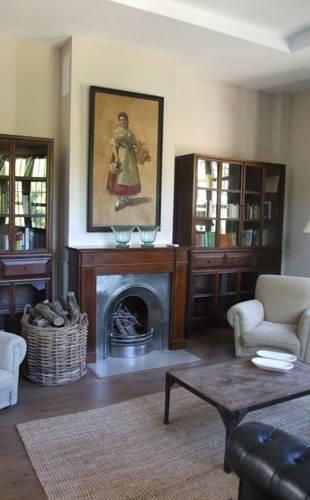 Отель Hotel Finca Ronesa