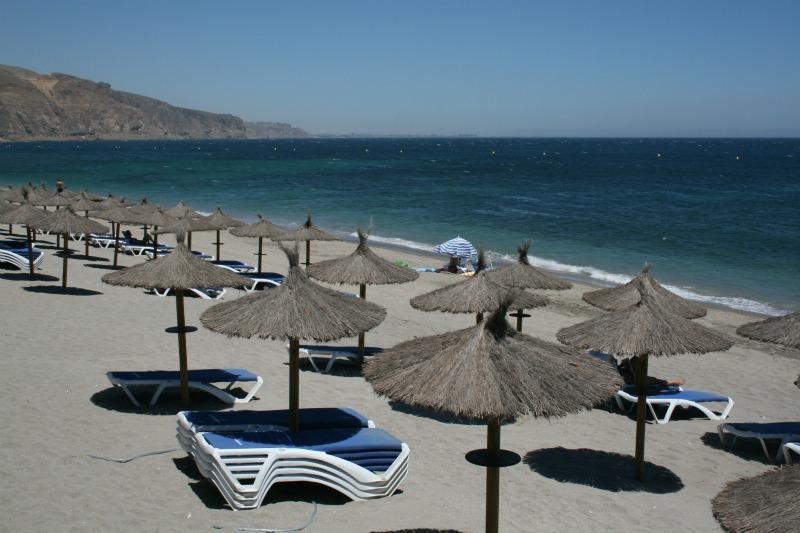 Отель Apartahotel Aguadulce