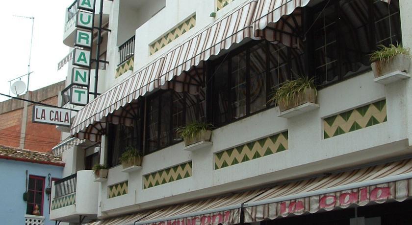 Отель Hotel La Cala