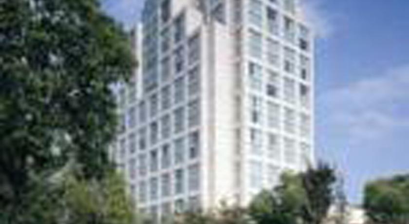Отель Hilton Los Angeles North-Glendale & Executive Meeting Center