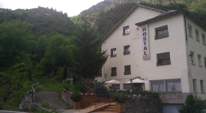 Гостевой дом Hostal Carme Pascual