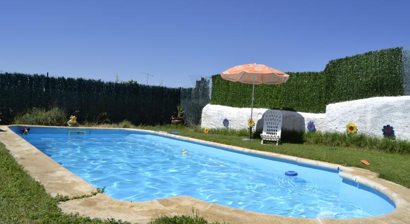 Отель Casa Rural Tita Sacramento